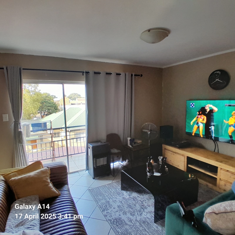 2 Bedroom Property for Sale in Rustenburg Central North West